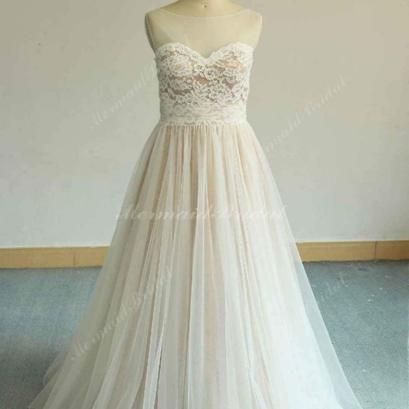 Custom Wedding Dress Size 8 - Picture 9 of 10